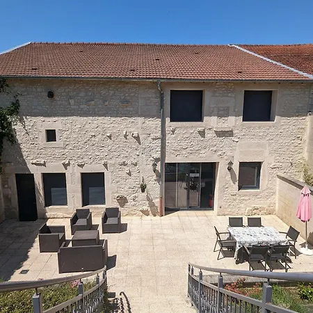 Renove Et Moderne Avec Wi-fi, Calme Et Confort Pres De Ligny-en-barrois *