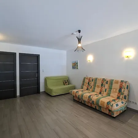 Renove Et Moderne Avec Wi-fi, Calme Et Confort Pres De Ligny-en-barrois - Fr-1-585-160 Feriehus *