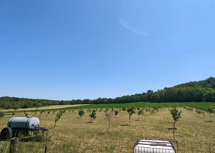 Renove Et Moderne Avec Wi-fi, Calme Et Confort Pres De Ligny-en-barrois - Fr-1-585-160