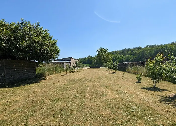 Renove Et Moderne Avec Wi-fi, Calme Et Confort Pres De Ligny-en-barrois - Fr-1-585-160