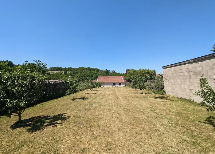 Renove Et Moderne Avec Wi-fi, Calme Et Confort Pres De Ligny-en-barrois - Fr-1-585-160 펜션